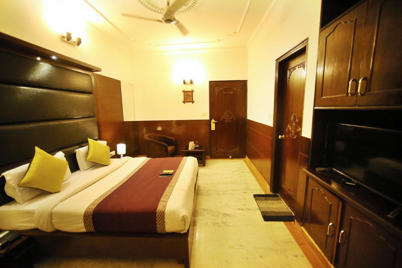 Hotel Aero Star Near Delhi Airport New Delhi Bagian luar foto
