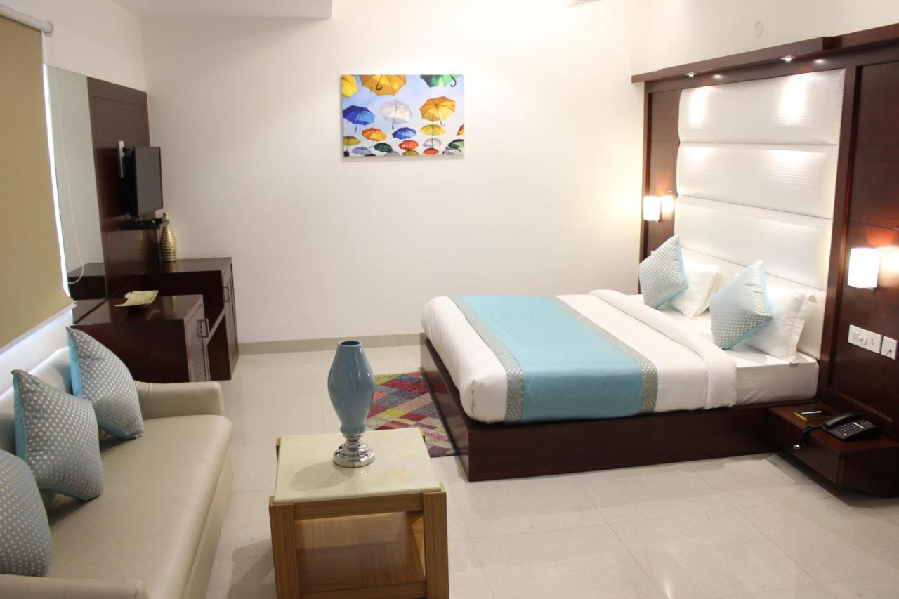 Hotel Aero Star Near Delhi Airport New Delhi Bagian luar foto