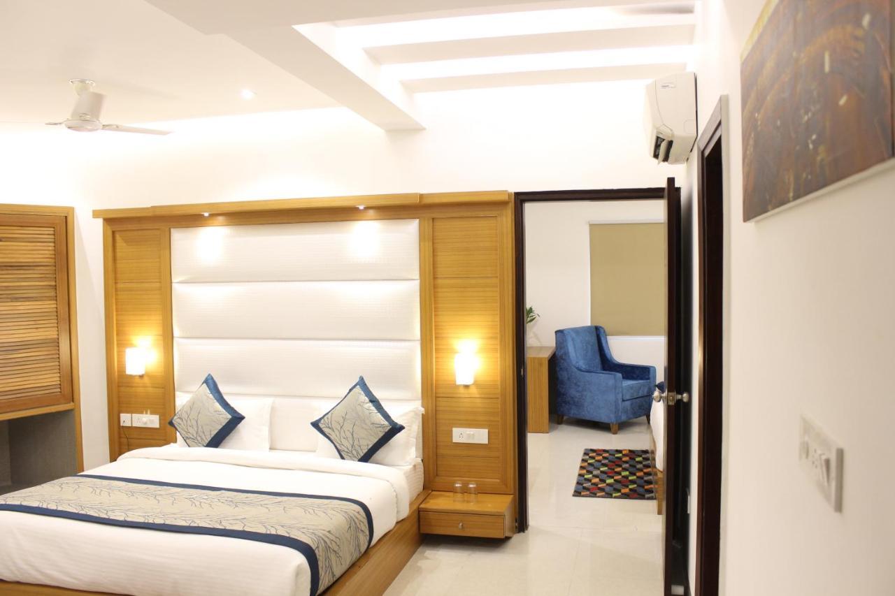 Hotel Aero Star Near Delhi Airport New Delhi Bagian luar foto
