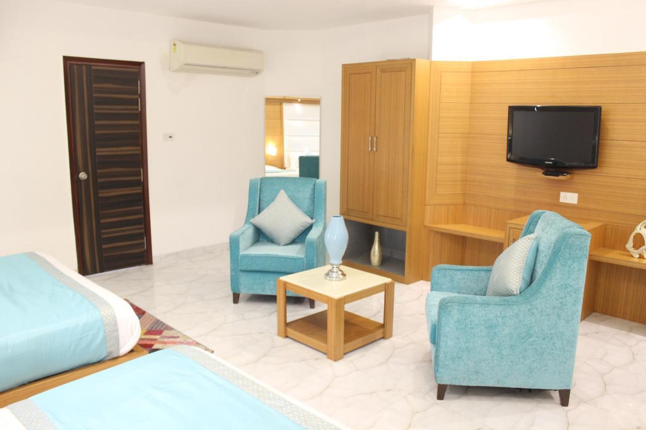 Hotel Aero Star Near Delhi Airport New Delhi Bagian luar foto