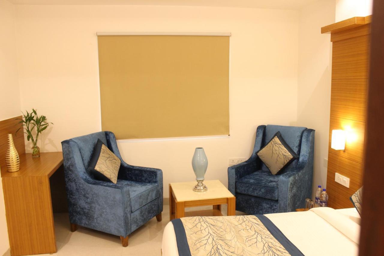 Hotel Aero Star Near Delhi Airport New Delhi Bagian luar foto