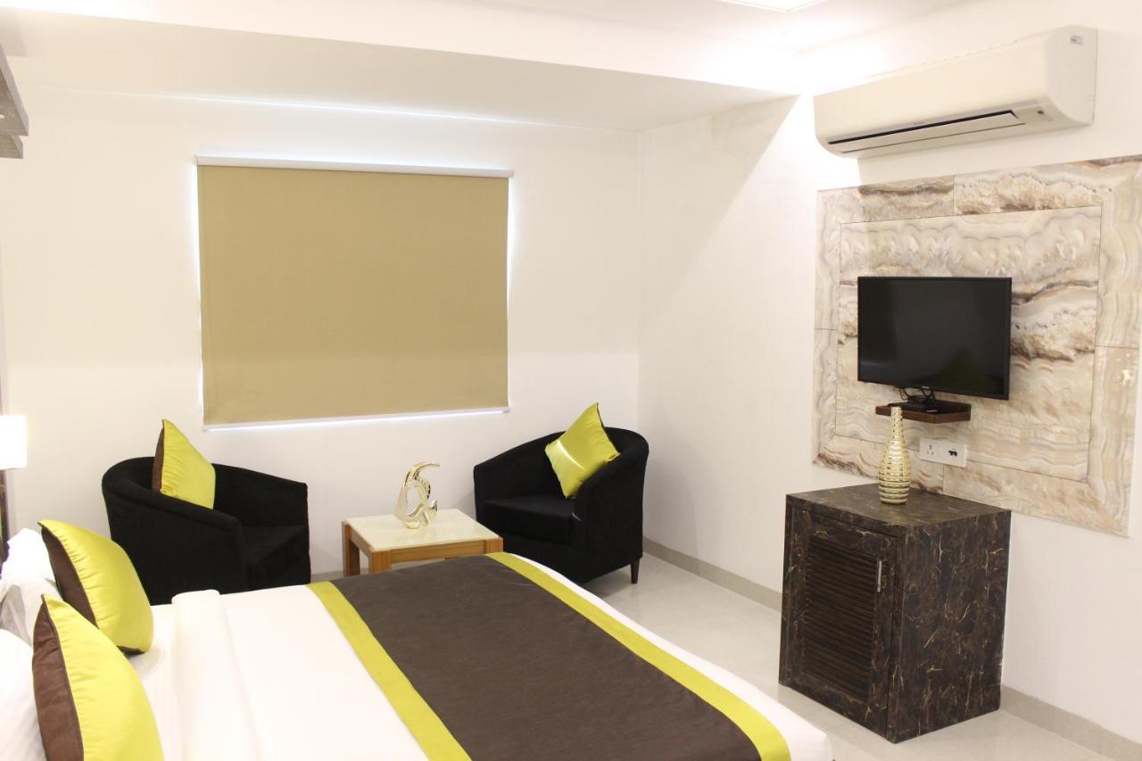 Hotel Aero Star Near Delhi Airport New Delhi Bagian luar foto